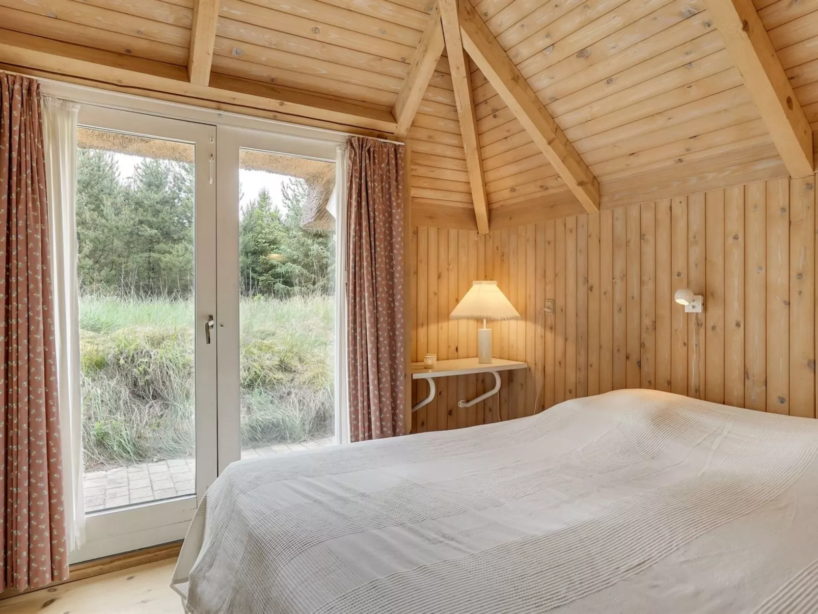 "Gunnie" - 1.1km from the sea-Drinnen