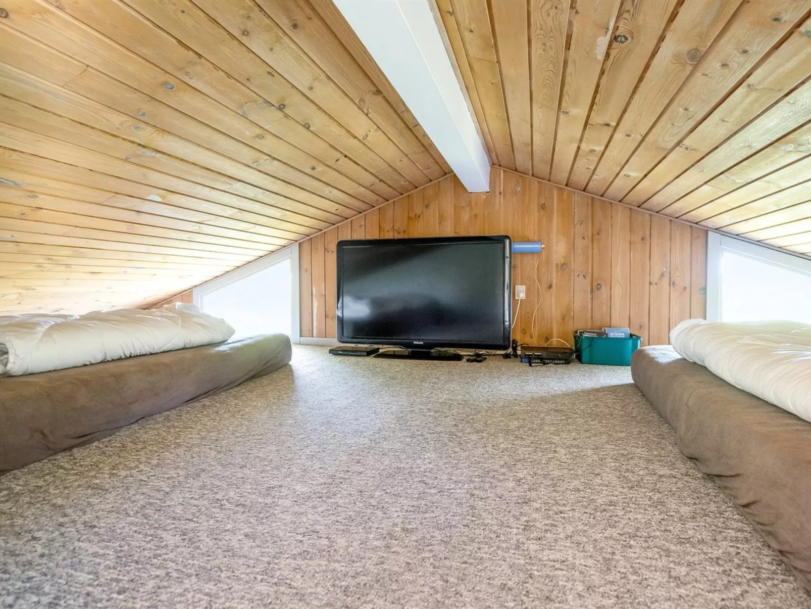 "Sulevi" - 200m to the fjord-Dedans