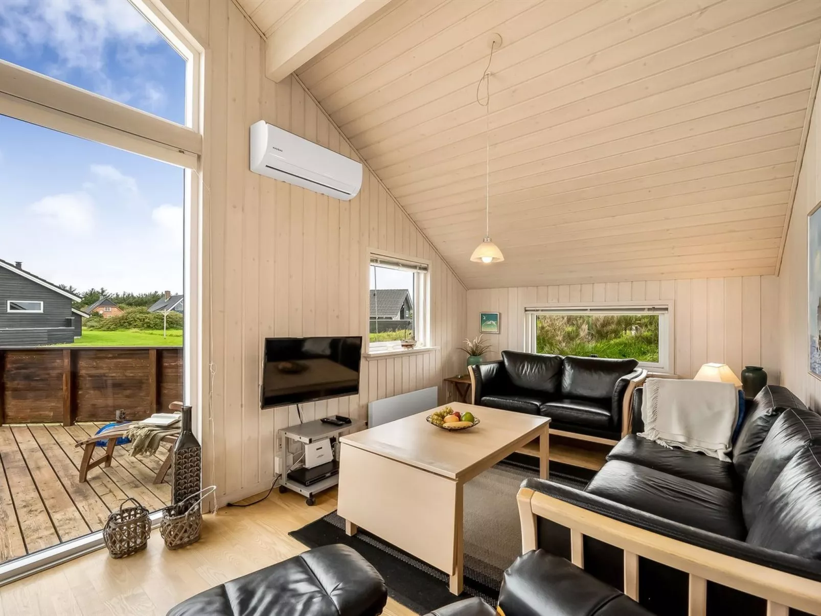 "Erland" - 500m from the sea-Inside