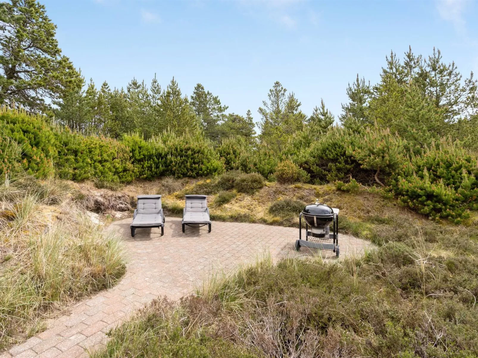 "Fredrikka" - 3.9km from the sea-Outside