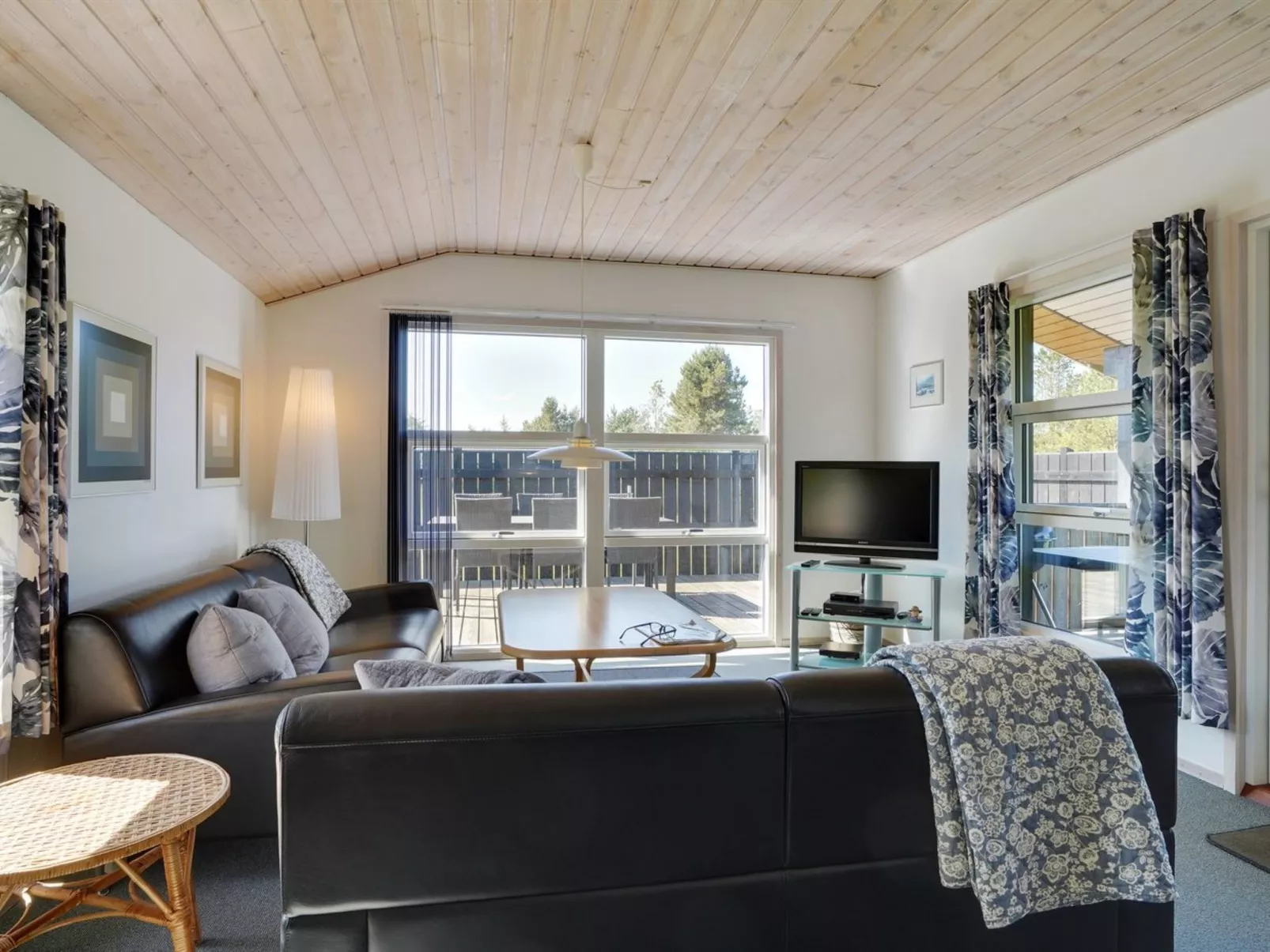 "Ordan" - 800m from the sea-Inside