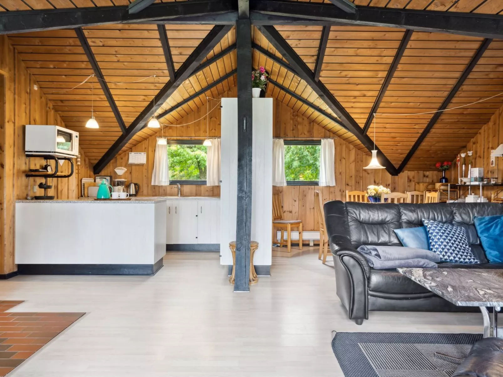 "Elisej" - 100m from the sea-Inside