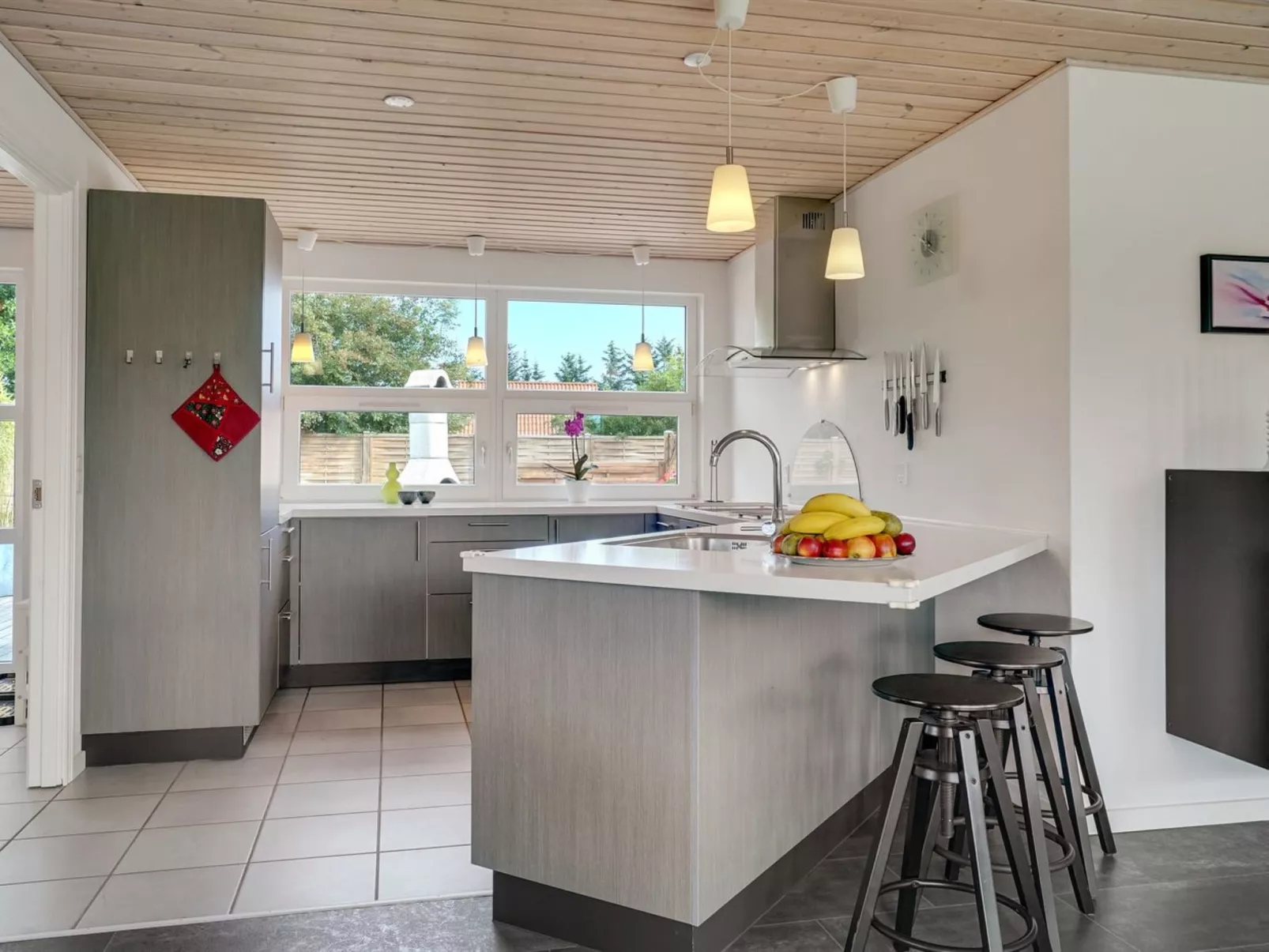 "Swipdagh" - 600m from the sea-Inside