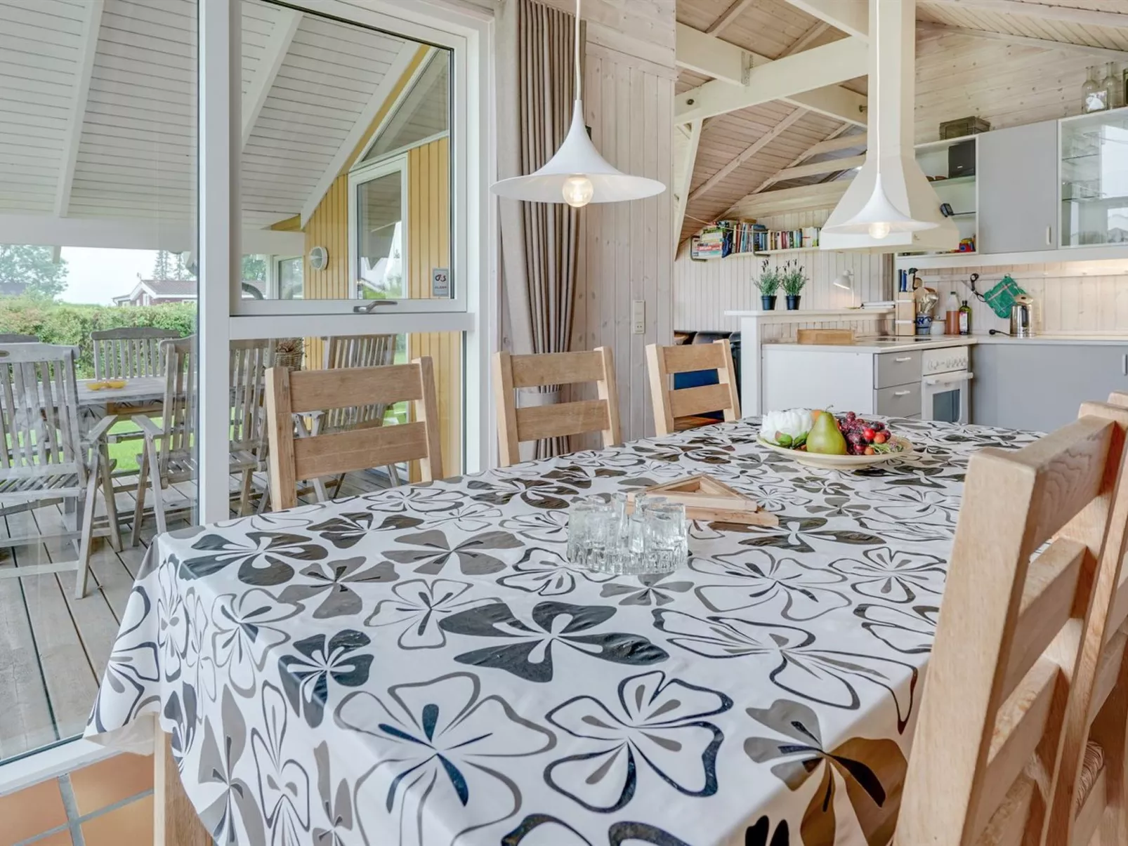 "Susse" - 400m to the fjord-Inside