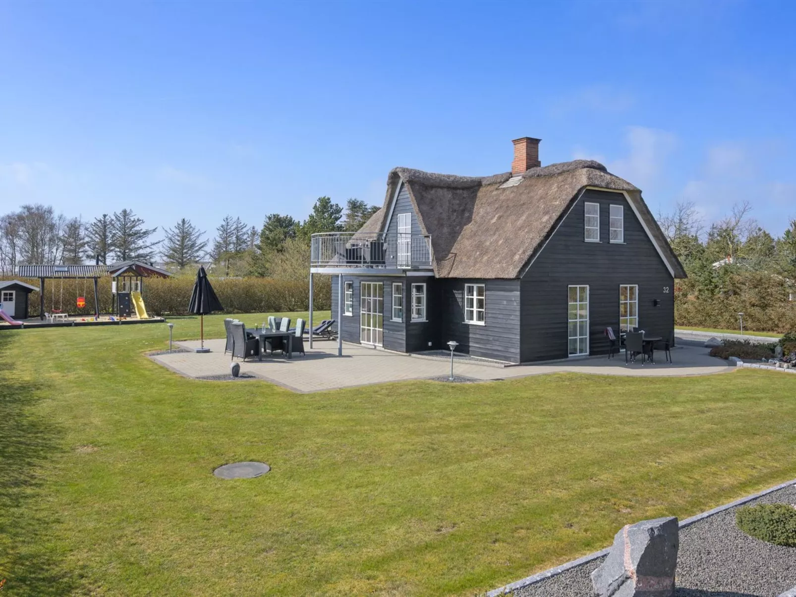 "Benita" - 400m to the fjord-Dehors