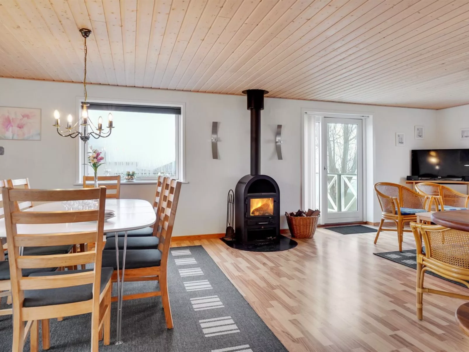 "Ambrosius" - 75m from the sea-Drinnen