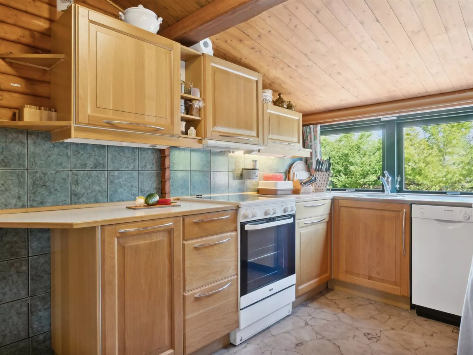 "Sander" - 800m from the sea-Inside