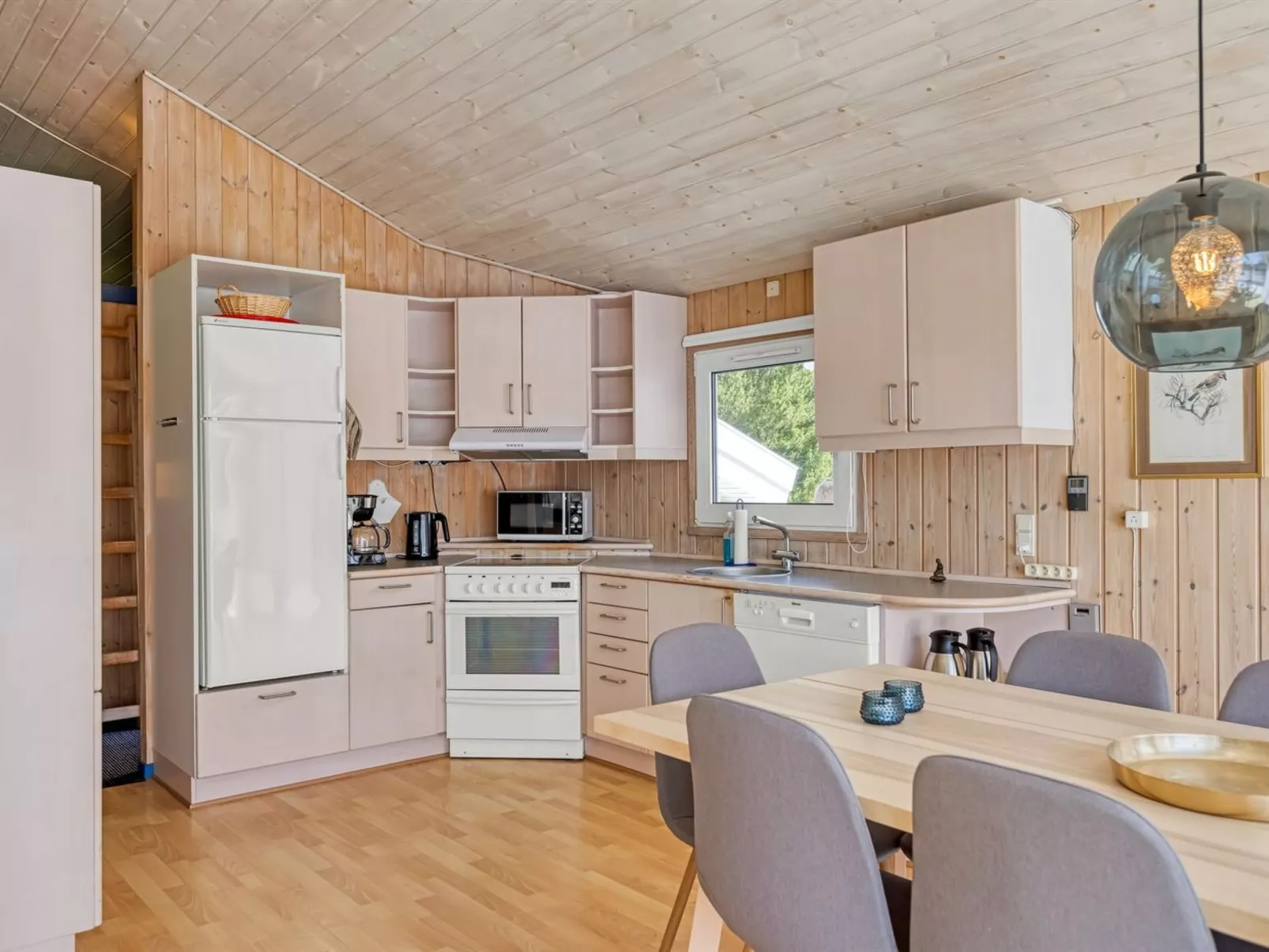 "Imka" - 900m from the sea-Inside