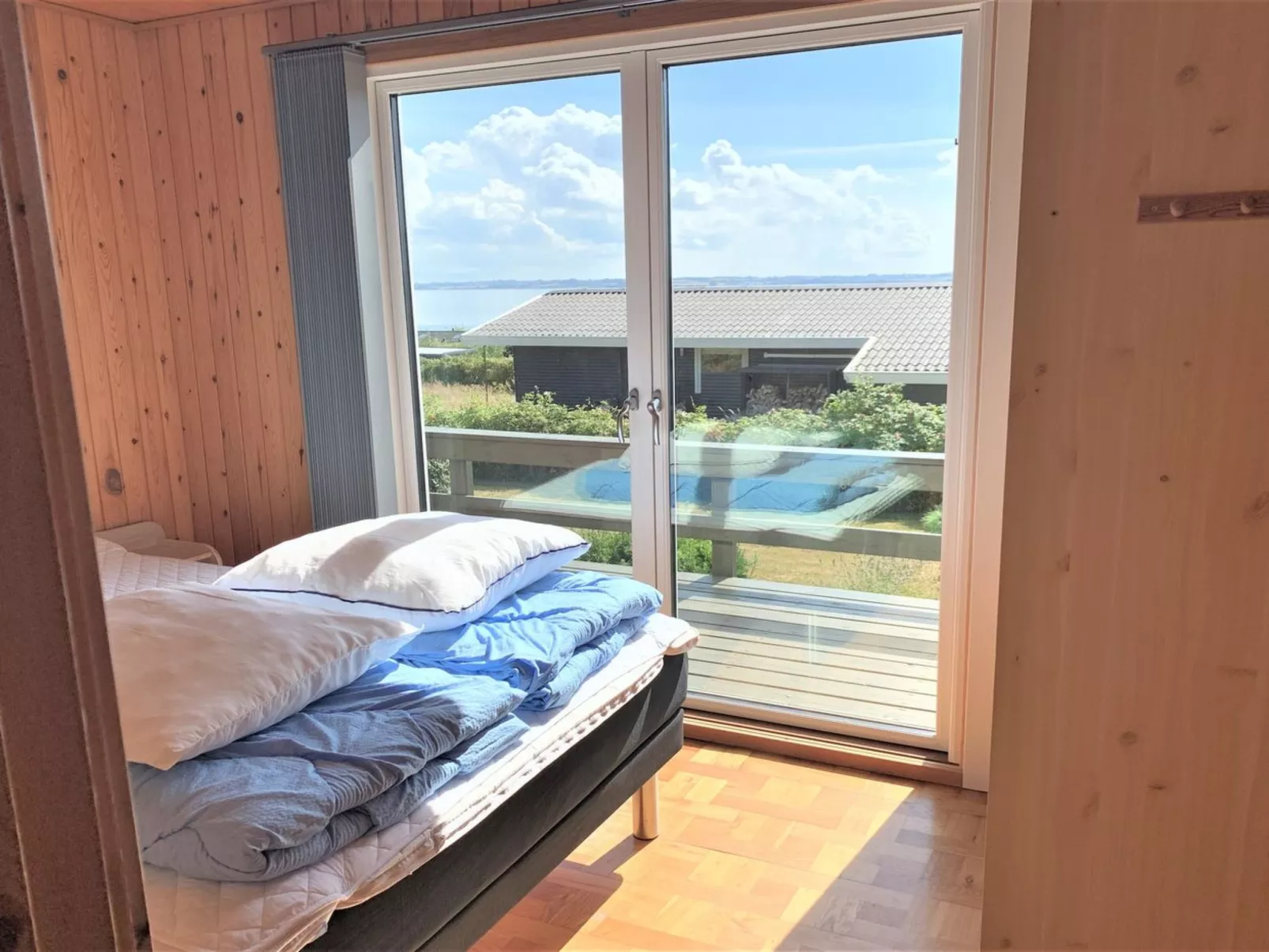 "Miriam" - 300m from the sea-Inside