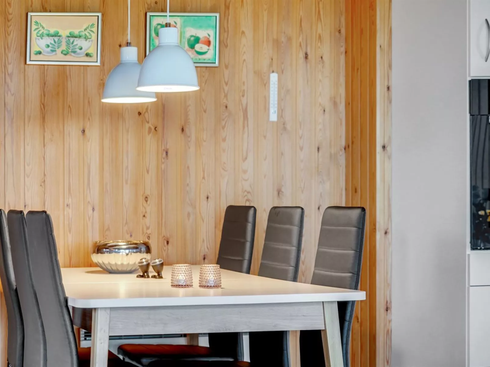 "Denahi" - 400m to the fjord-Dedans