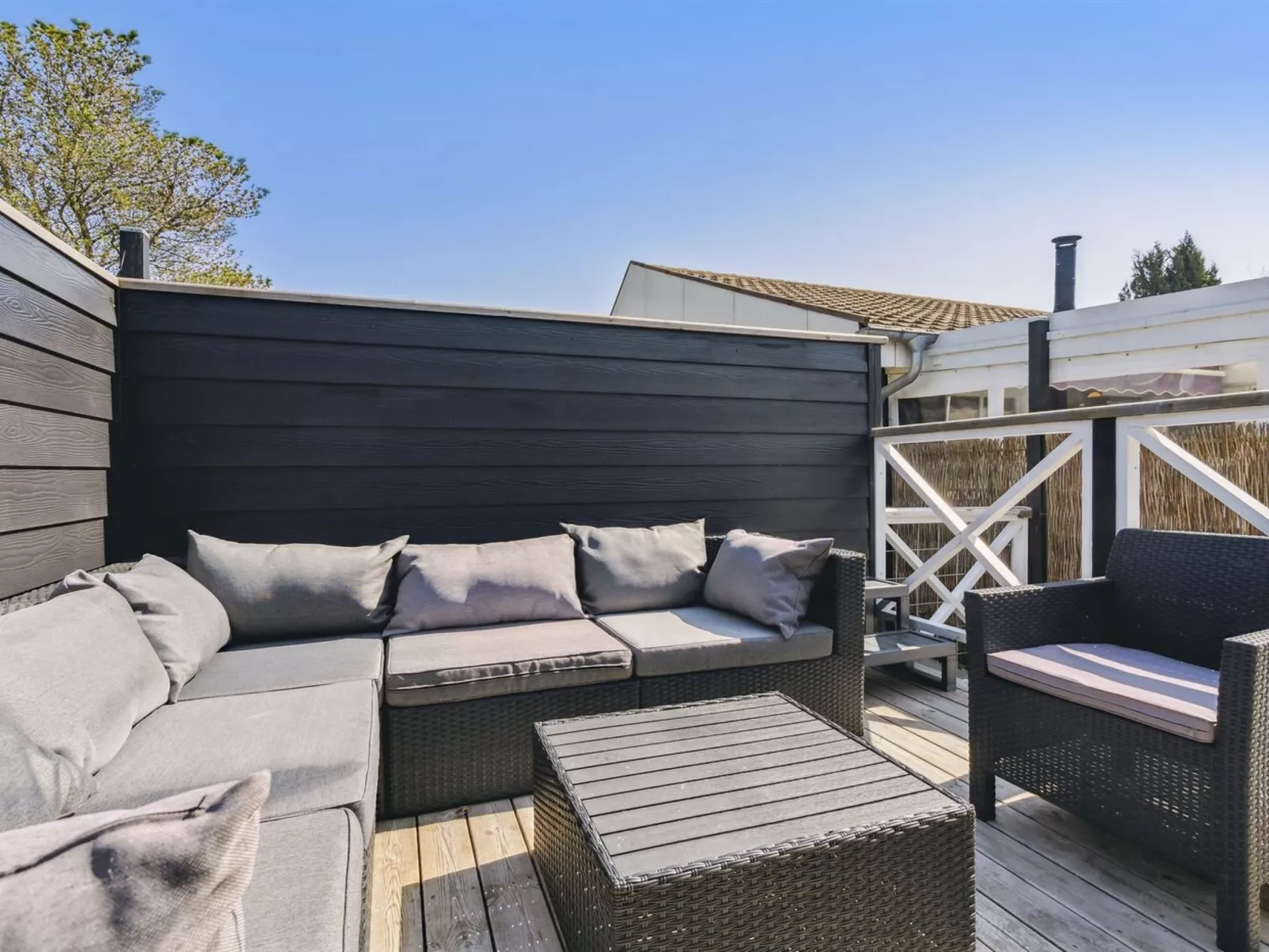 "Anisa" - 400m from the sea-Outside