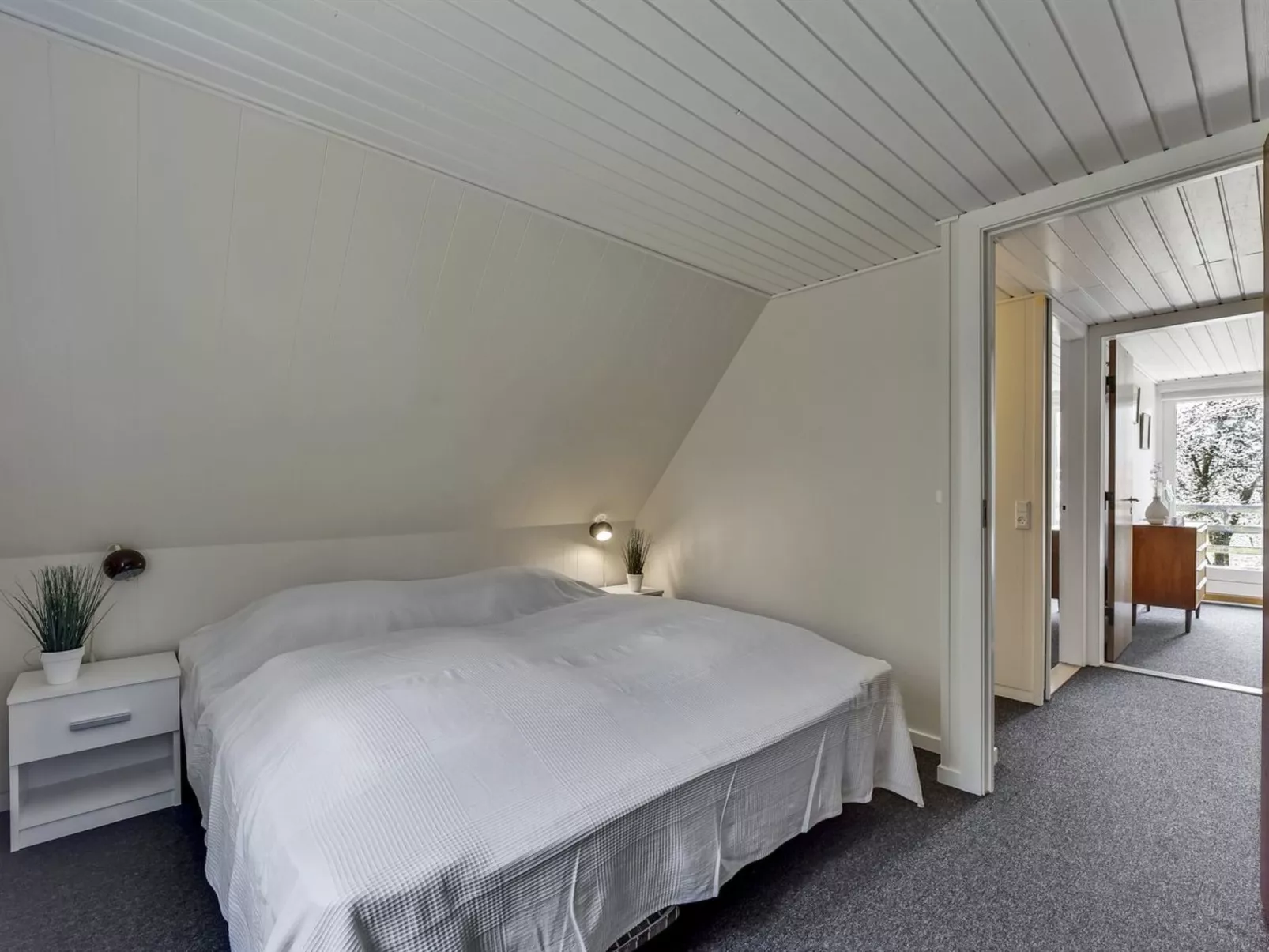 "Alard" - 300m to the fjord-Dedans