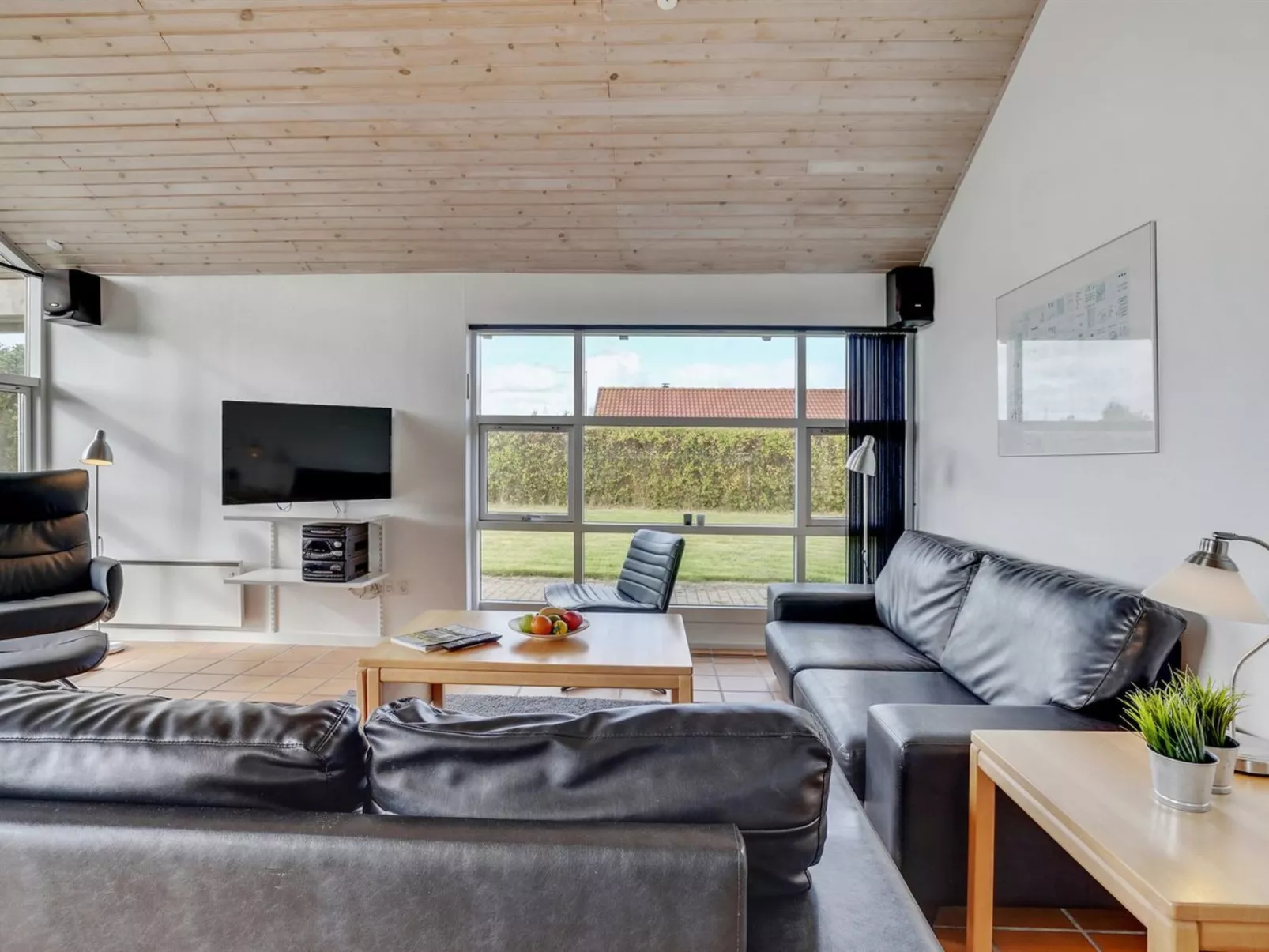 "Wreth" - 300m from the sea-Inside