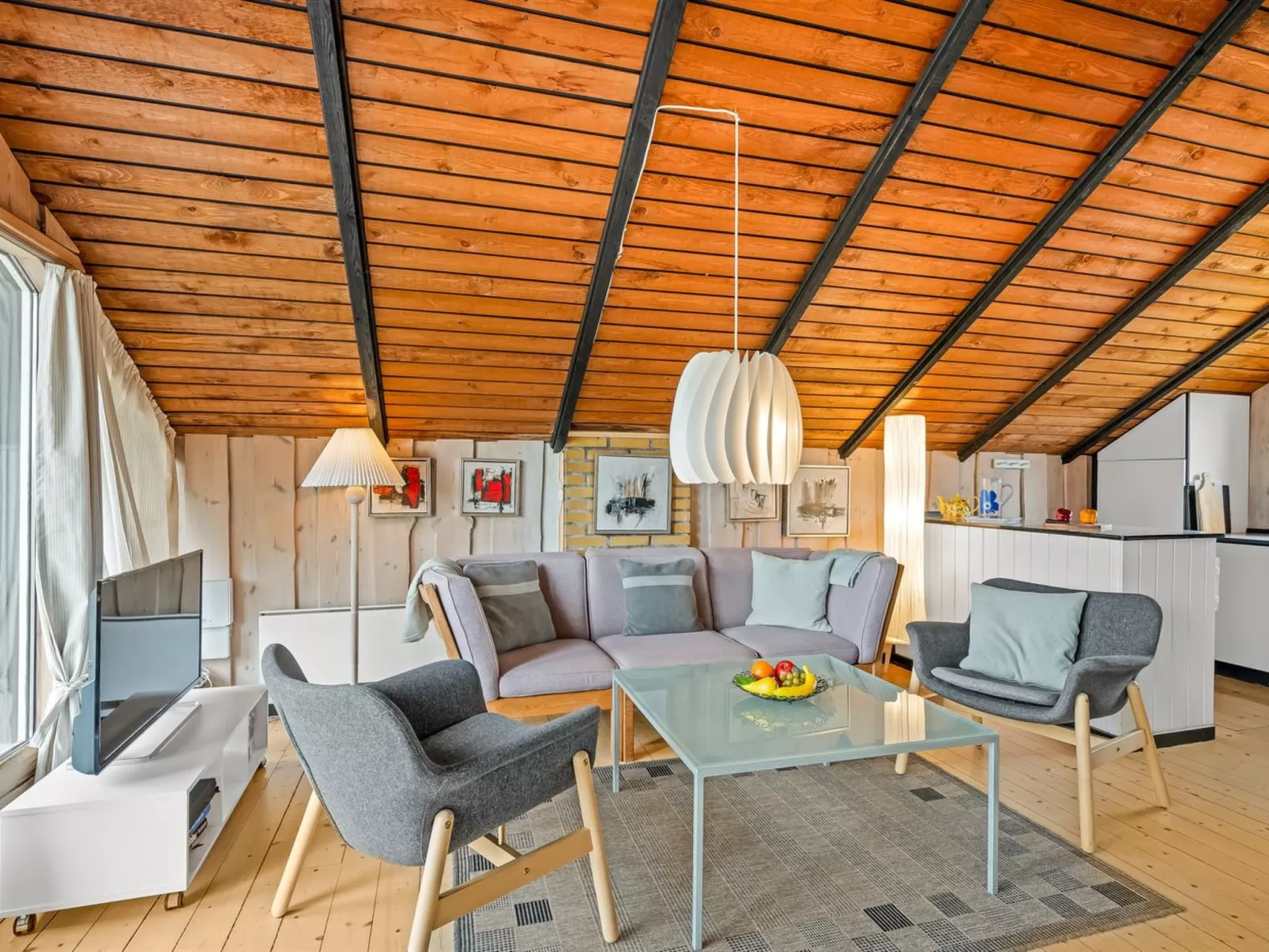 "Hildegart" -  from the sea-Drinnen