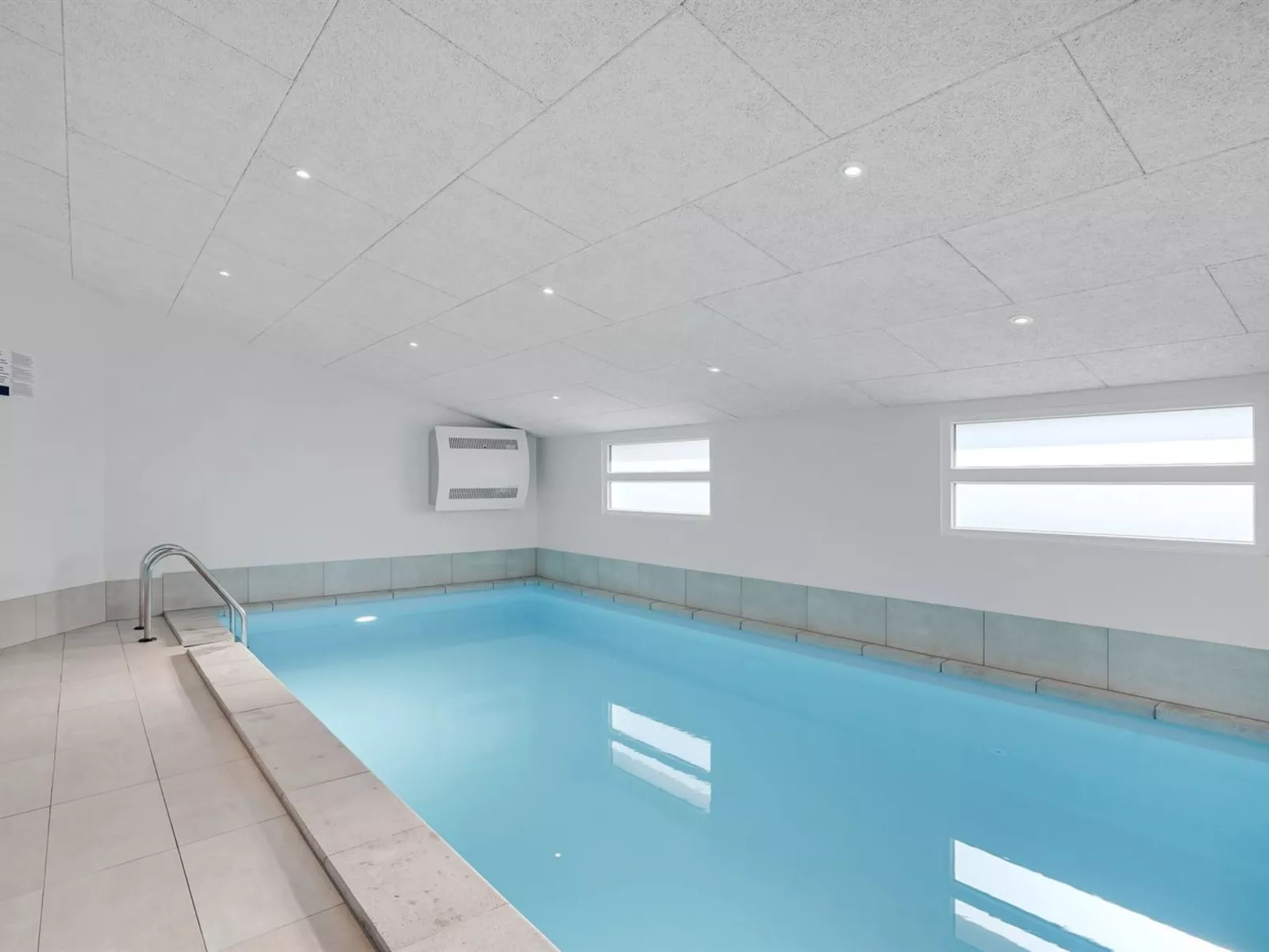 "Saku" - 495m to the fjord-Draußen