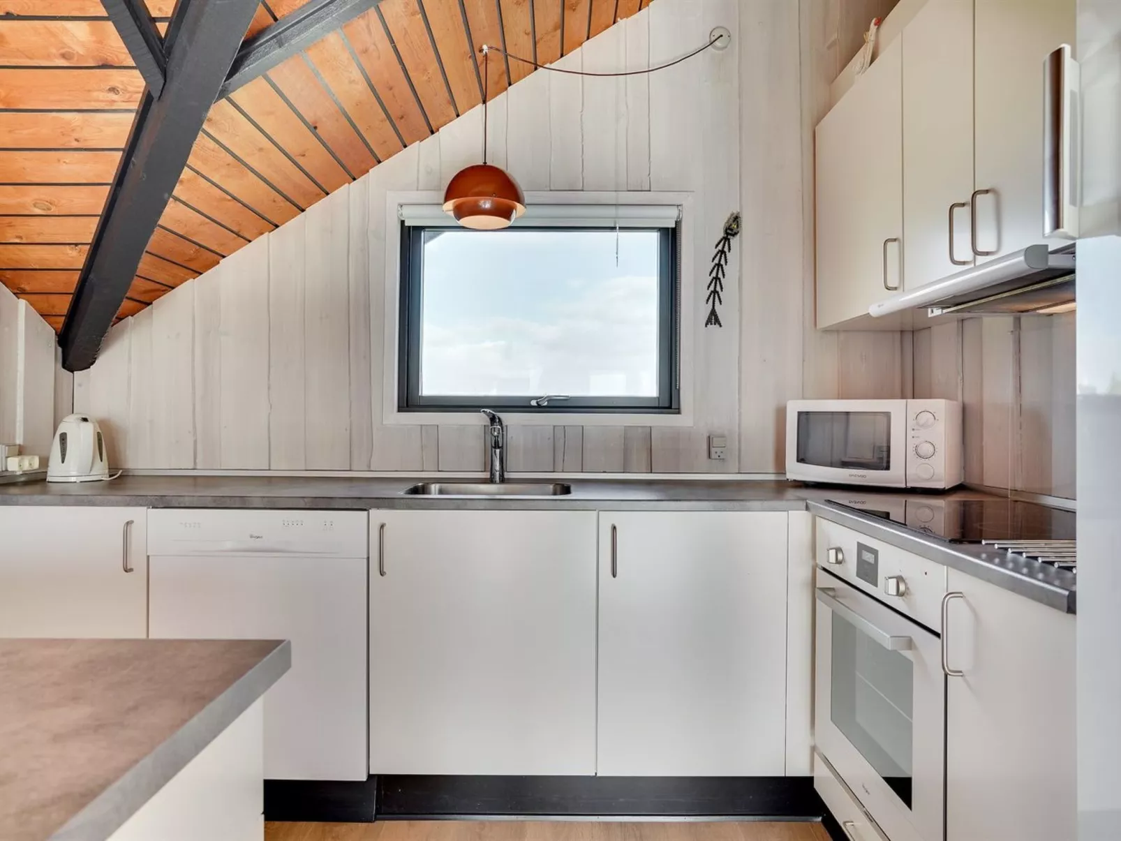 "Ardan" -  from the sea-Inside