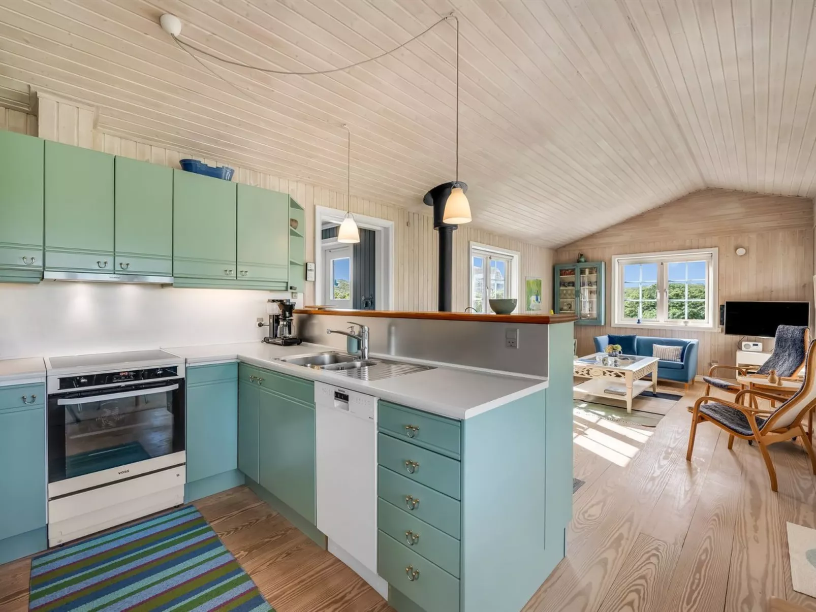 "Aise" - 75m from the sea-Inside