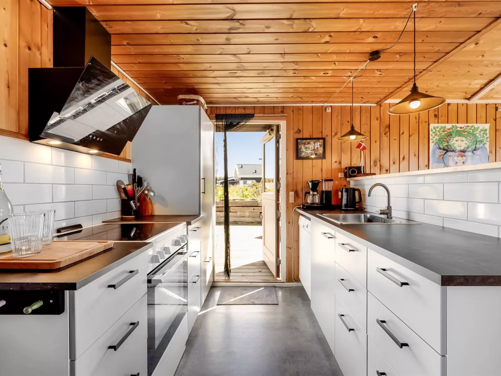 "Brigit" - 200m from the sea-Inside