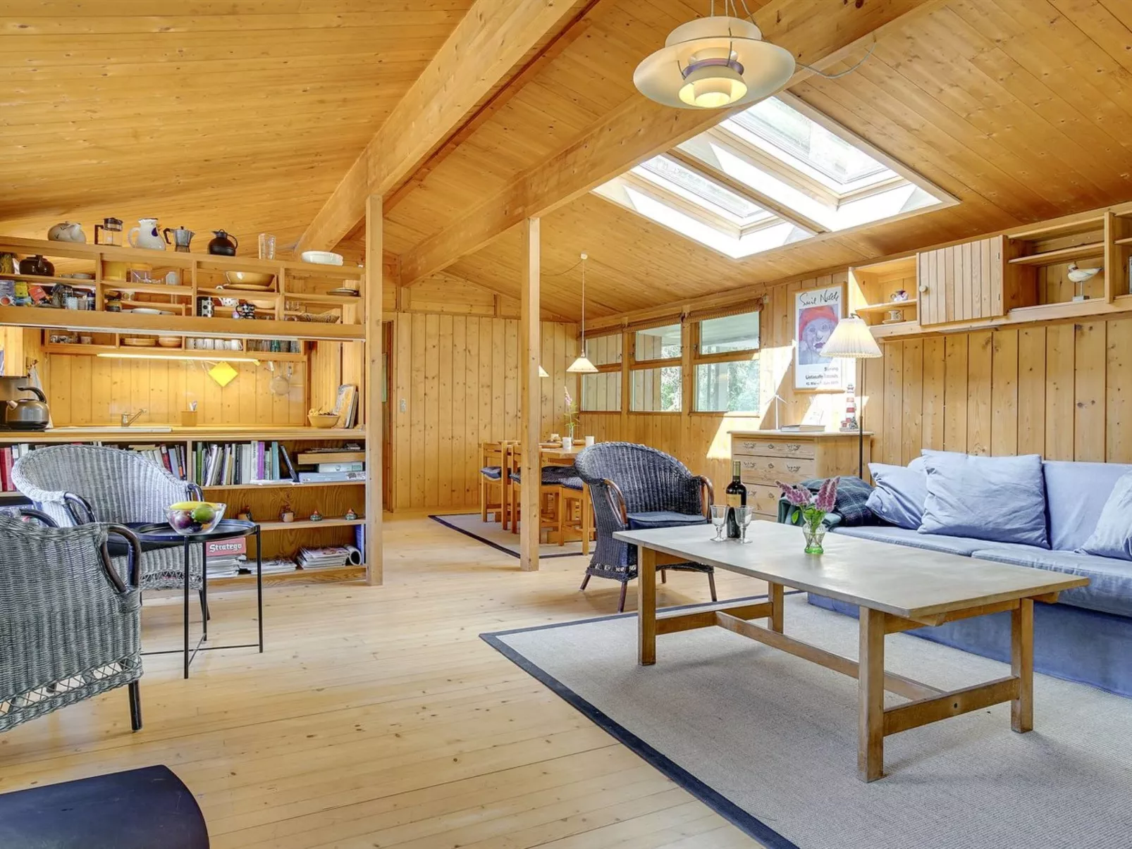 "Myrra" - 10m from the sea-Inside