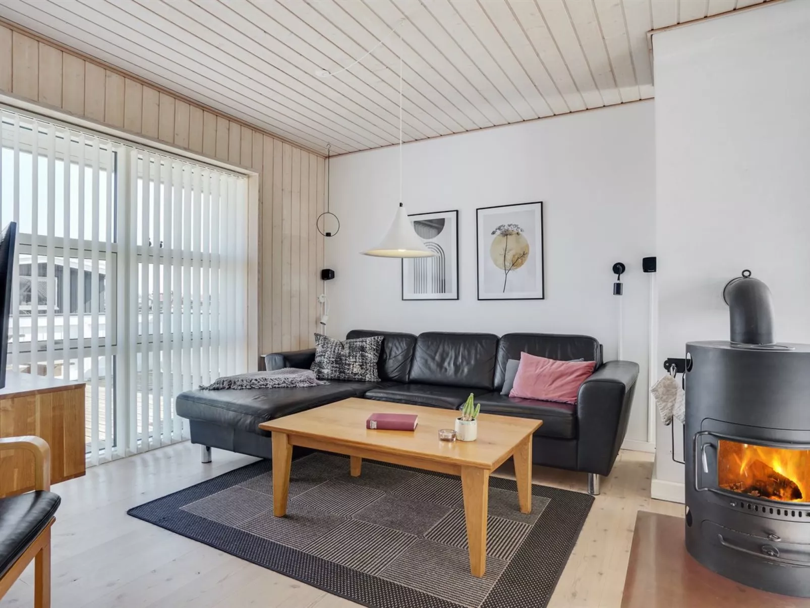 "Sotir" -  from the sea-Inside