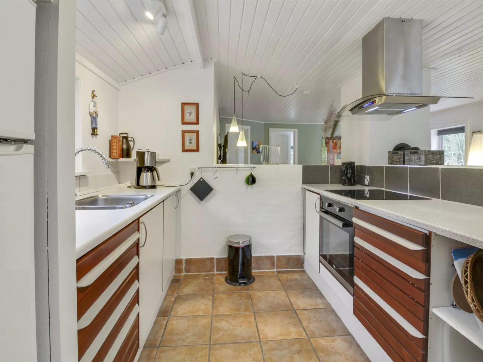 "Josina" - 32km from the sea-Dedans