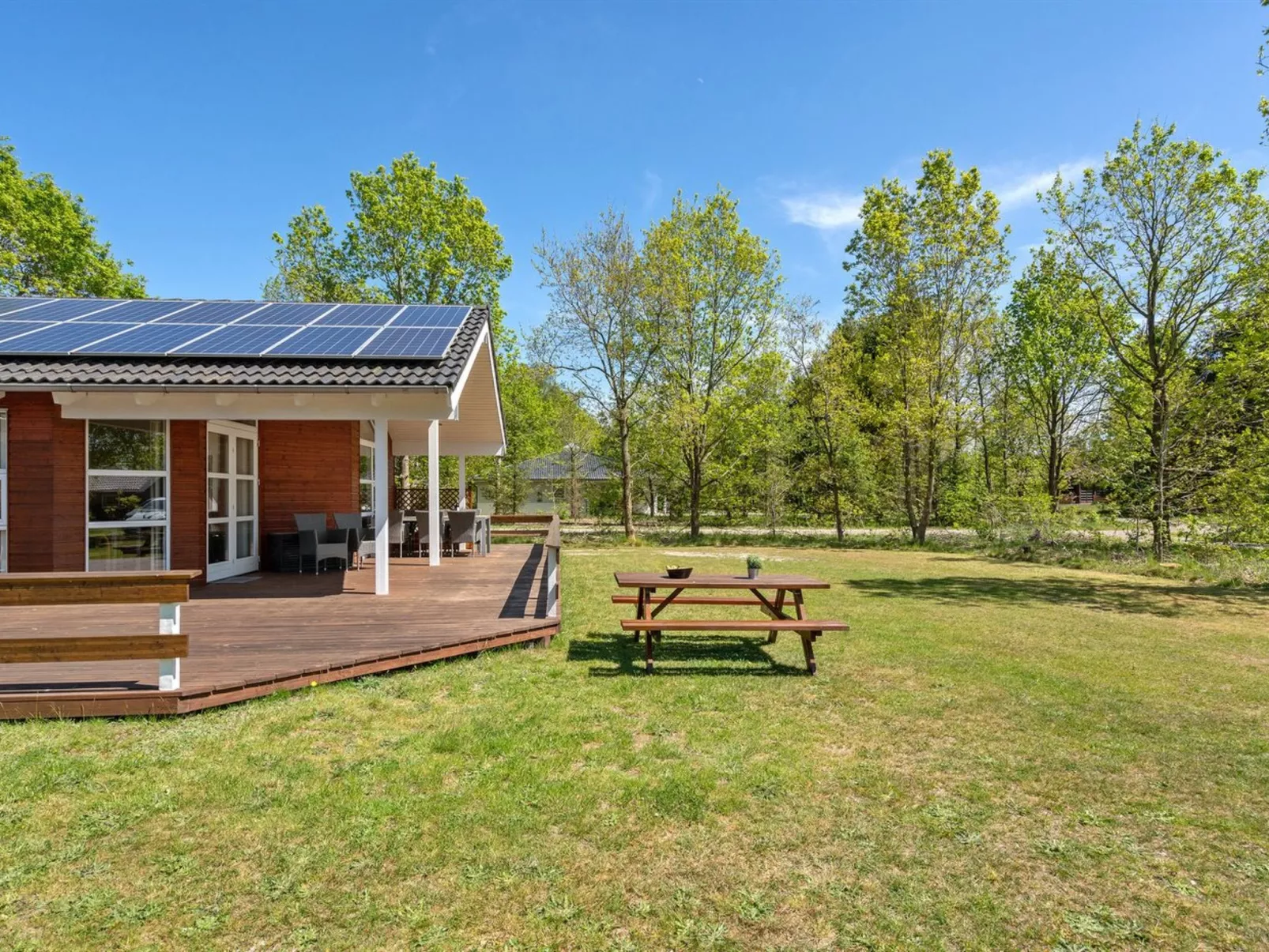 "Ebbi" - 36km from the sea-Outside