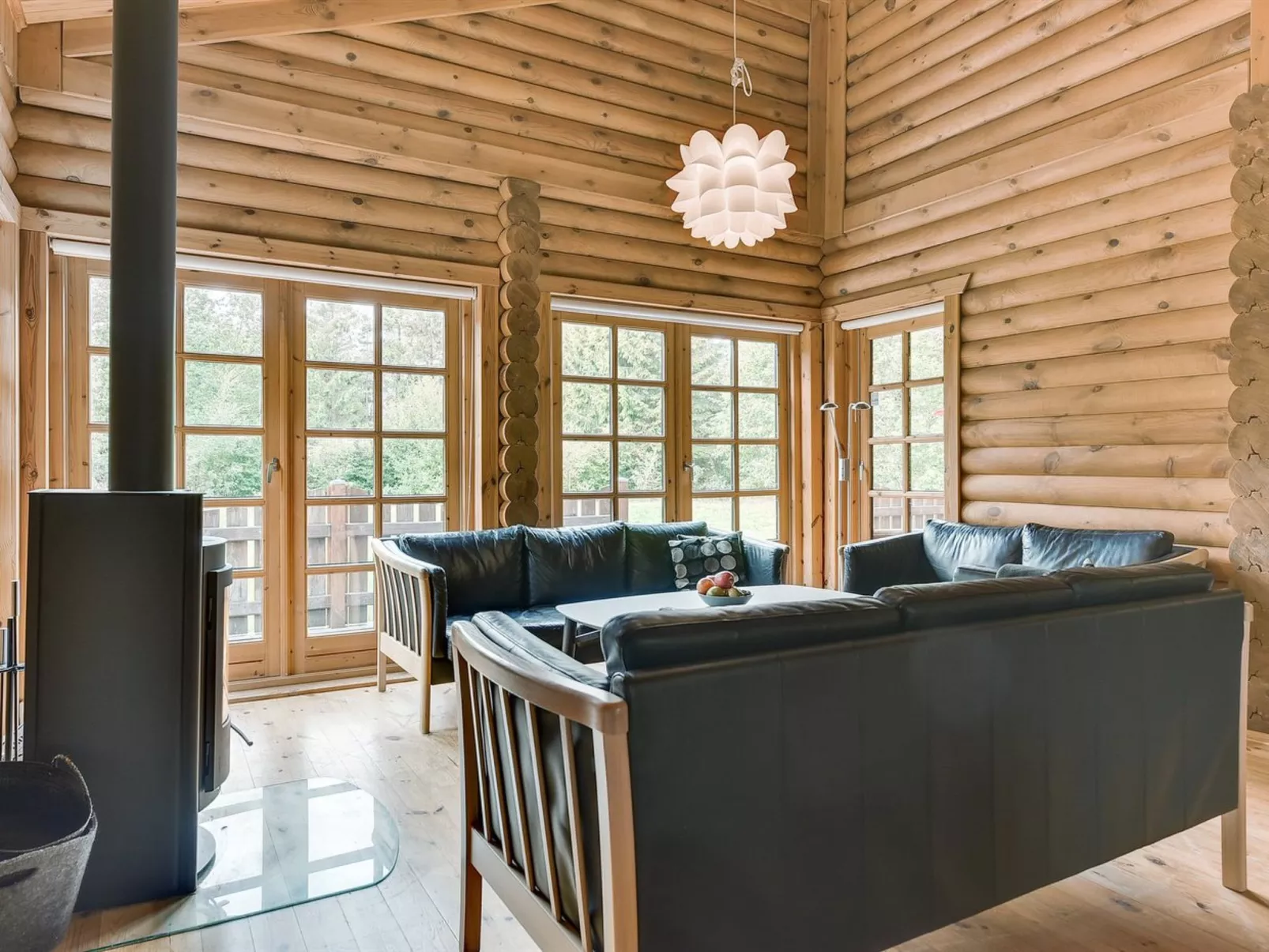 "Frederica" - 30km from the sea-Drinnen