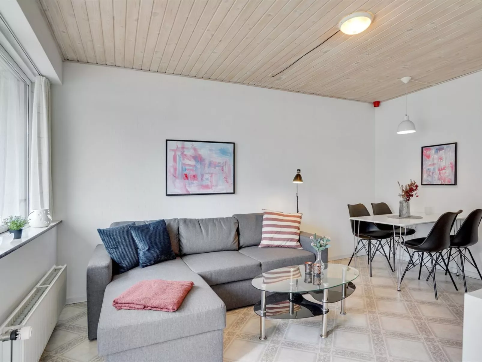 "Arne" - 20km from the sea-Dedans