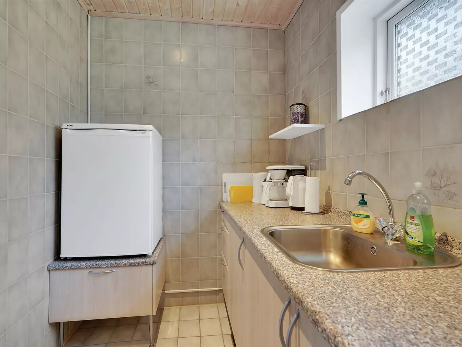 "Iida" - 20km from the sea-Dedans