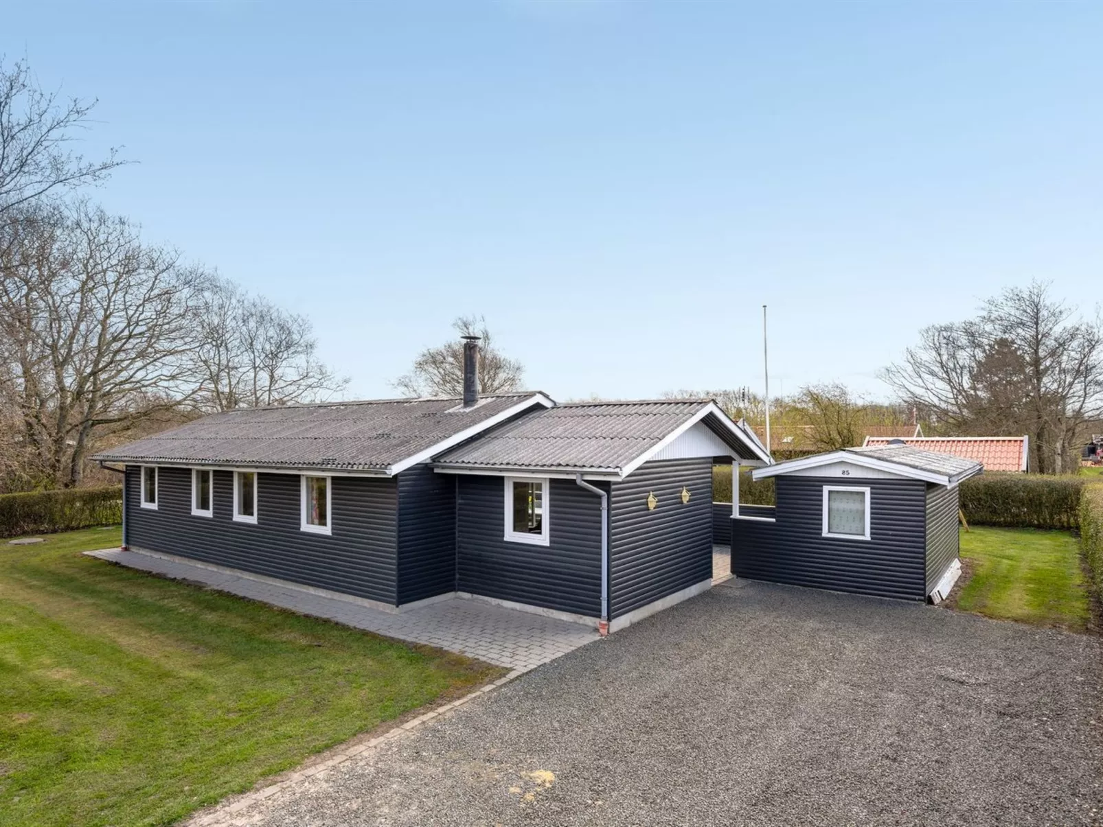 "Hoghni" - 850m to the fjord-Outside