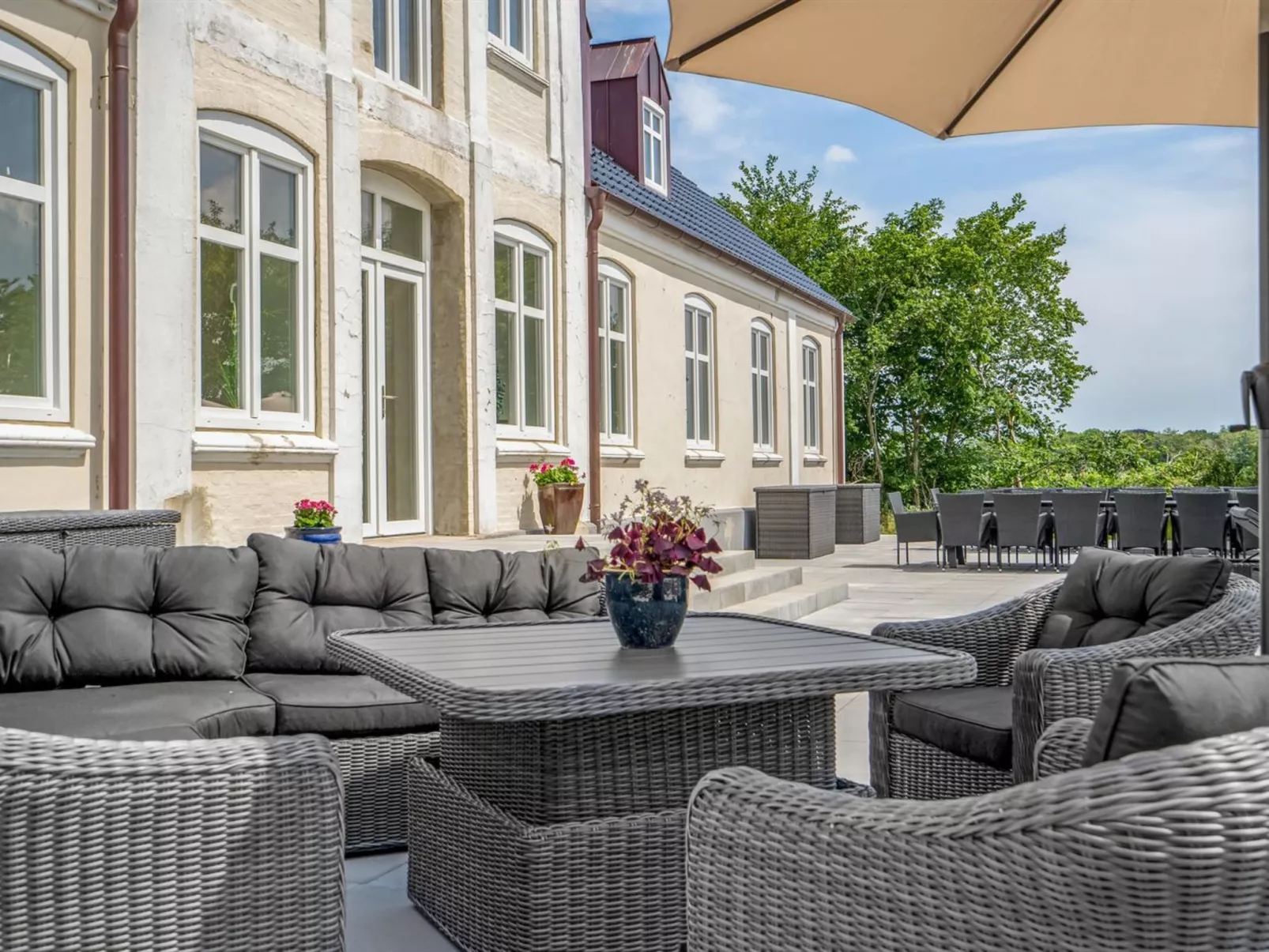 "Niki" - 15km from the sea-Outside