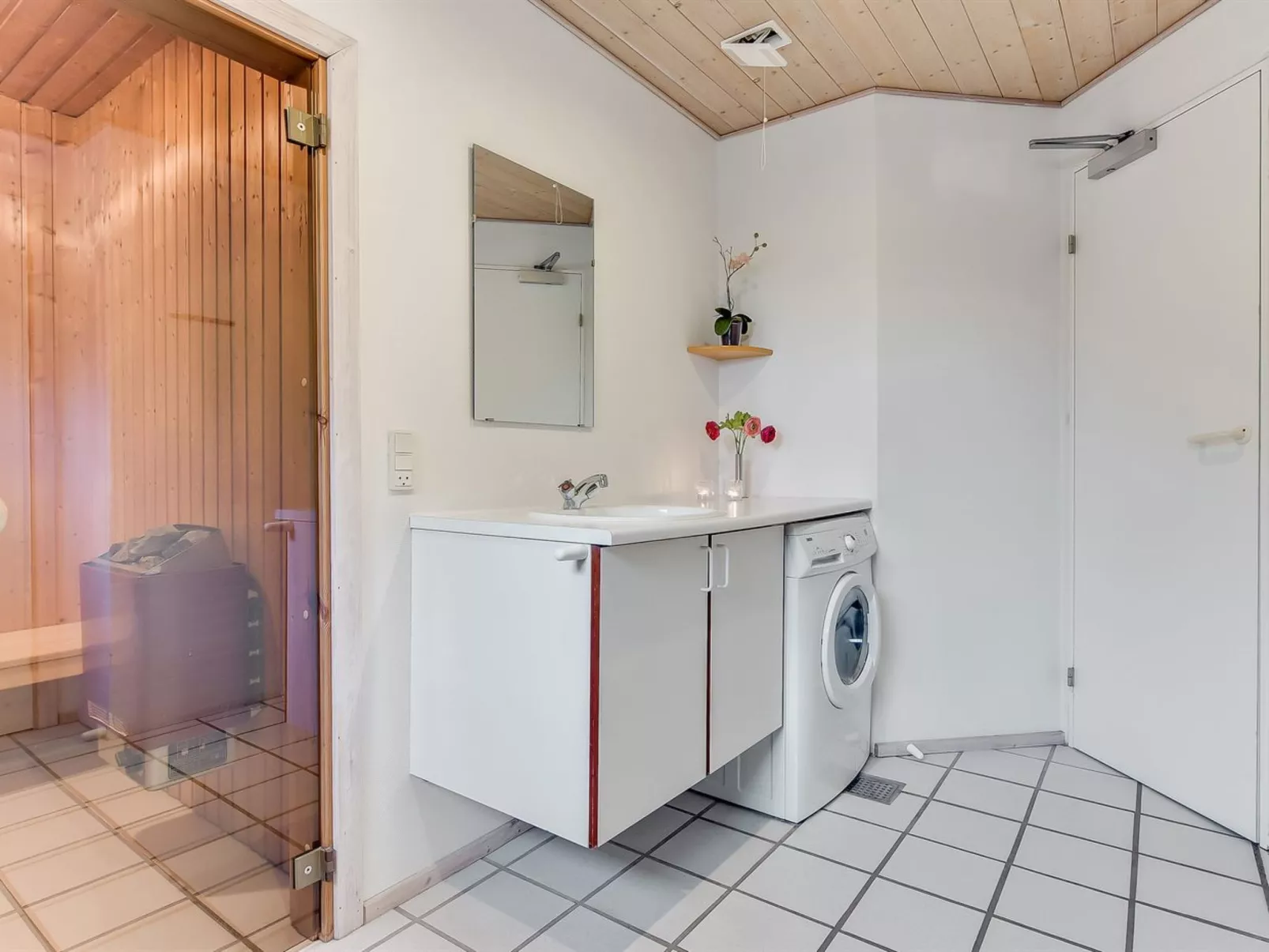 "Luciane" - 2.5km from the sea-Dedans