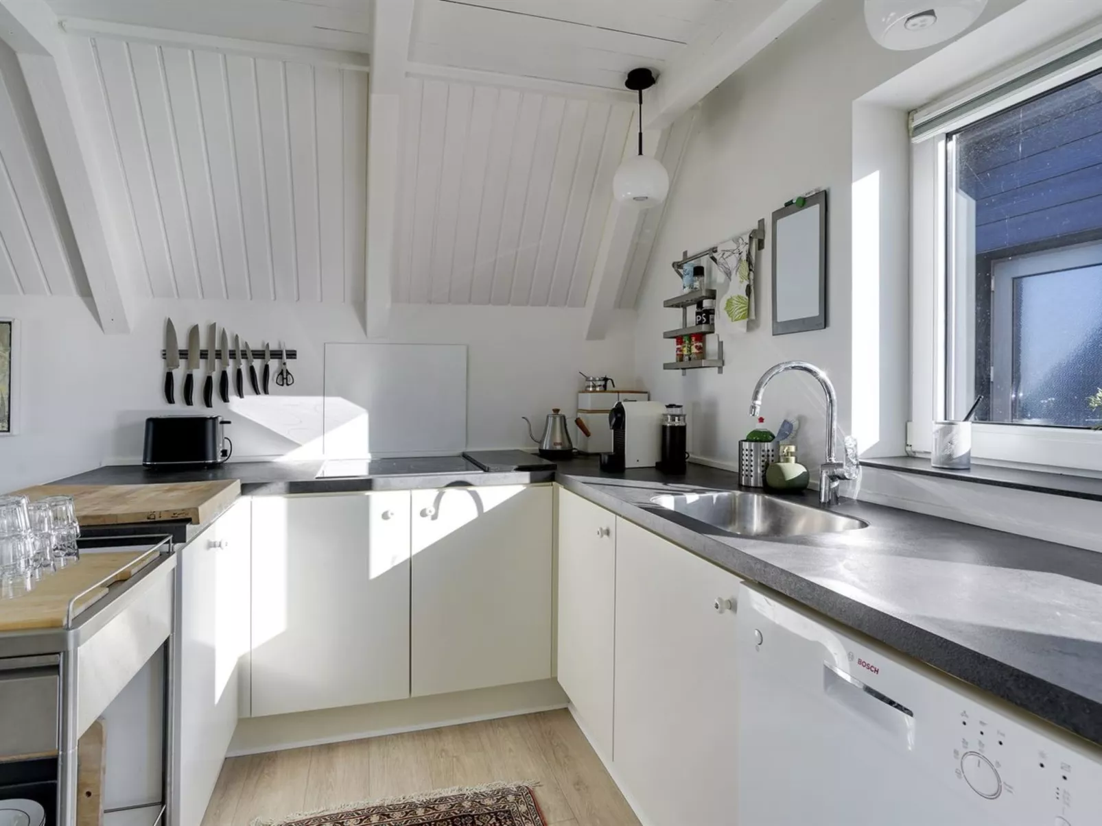 "Aranja" - 300m to the fjord-Inside