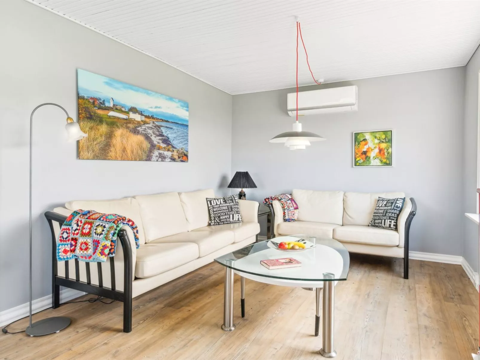 "Swaantje" - 150m to the fjord-Inside