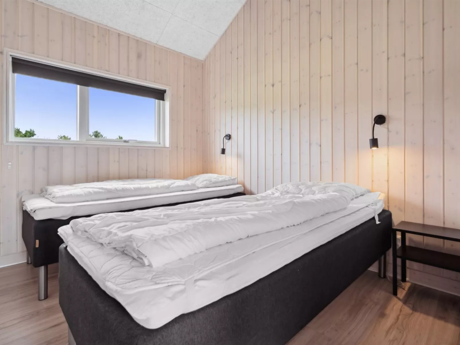 "Amdi" - 700m from the sea-Drinnen