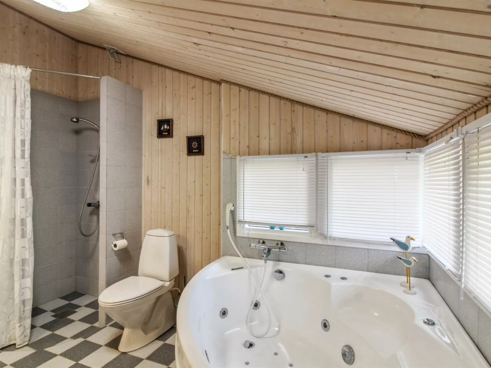 "Zuhra" - 250m from the sea-Inside