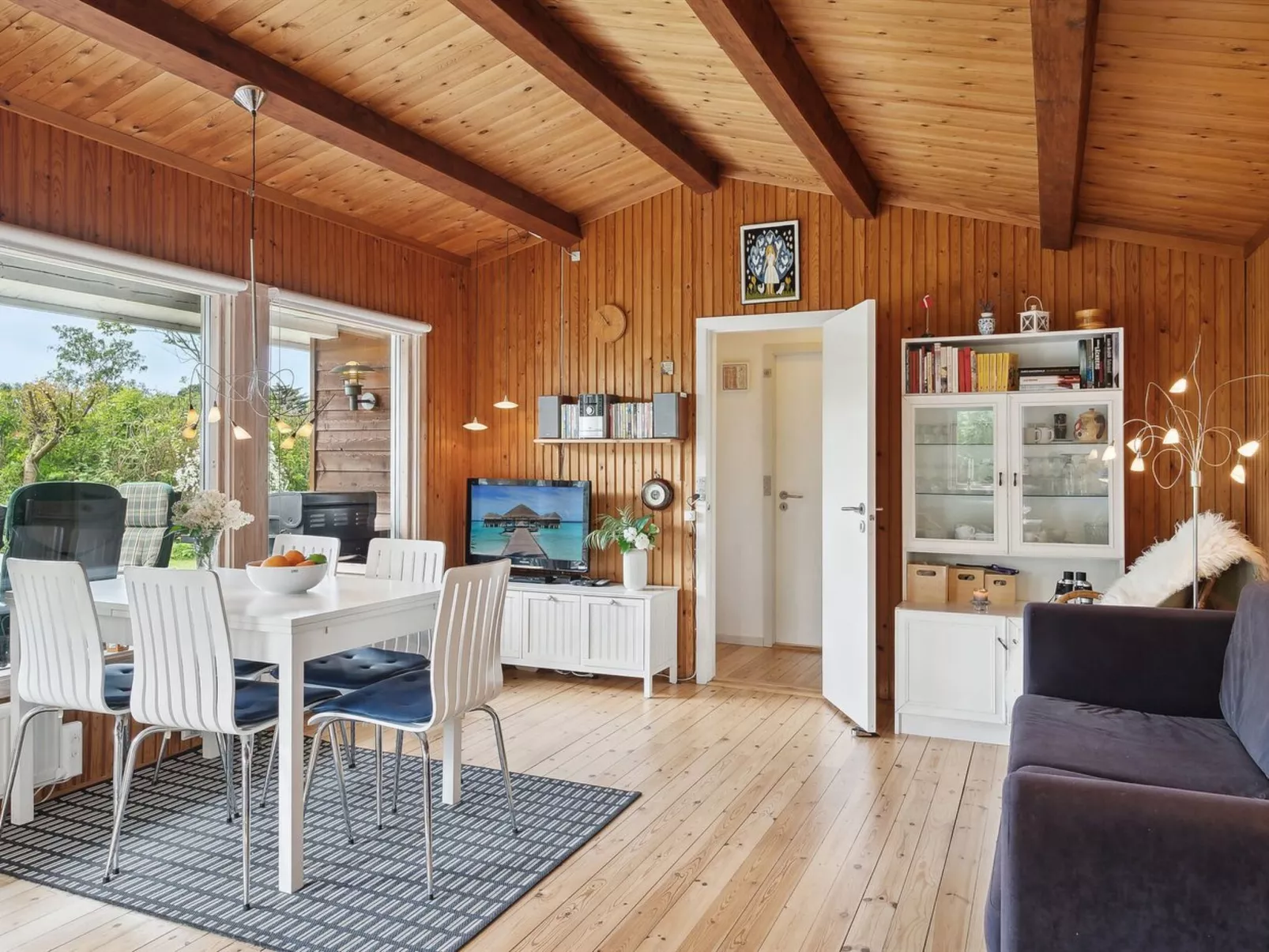 "Felicity" - 250m from the sea-Inside