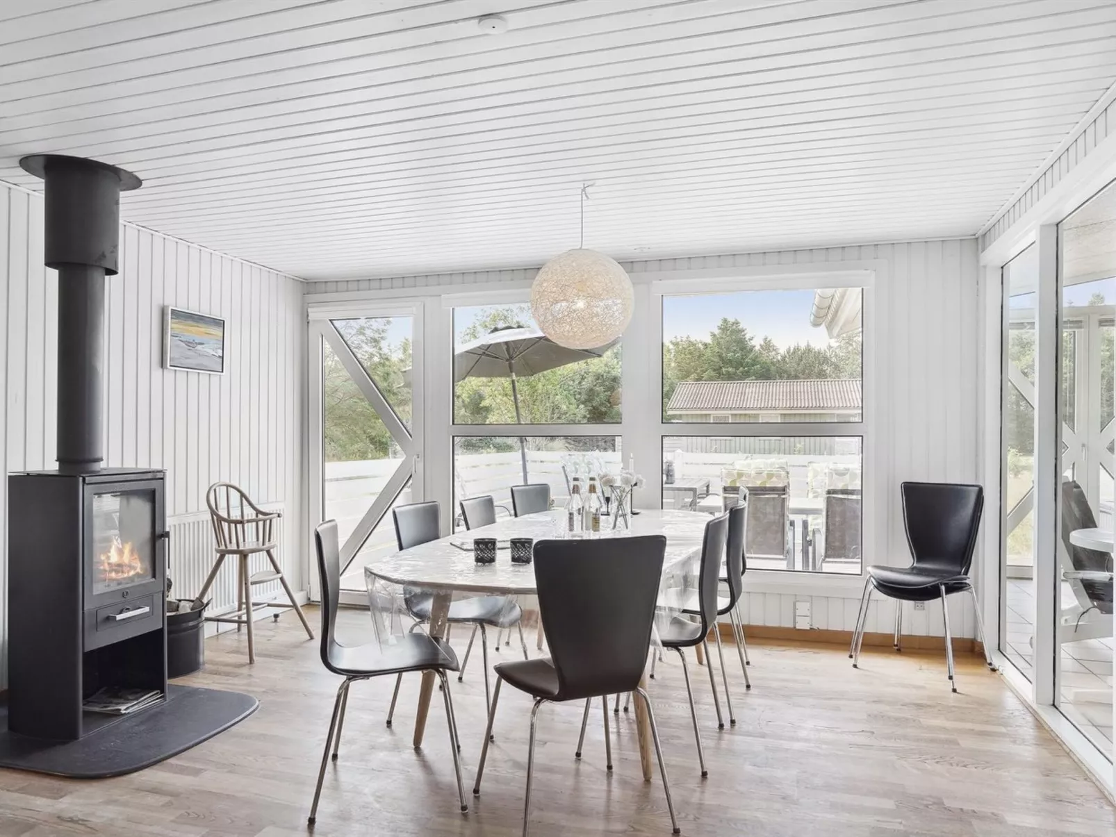 "Ingebore" - 700m from the sea-Dedans