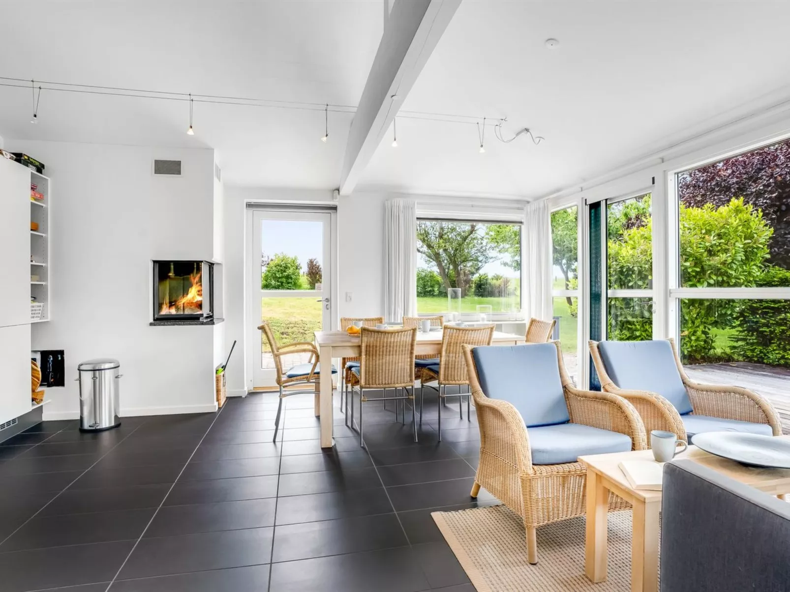 "Rother" - 50m from the sea-Inside