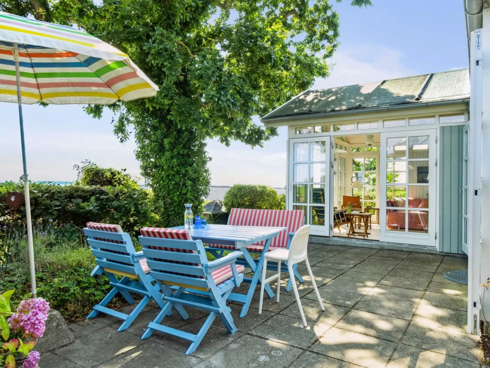 "Snari" - 10m from the sea-Draußen