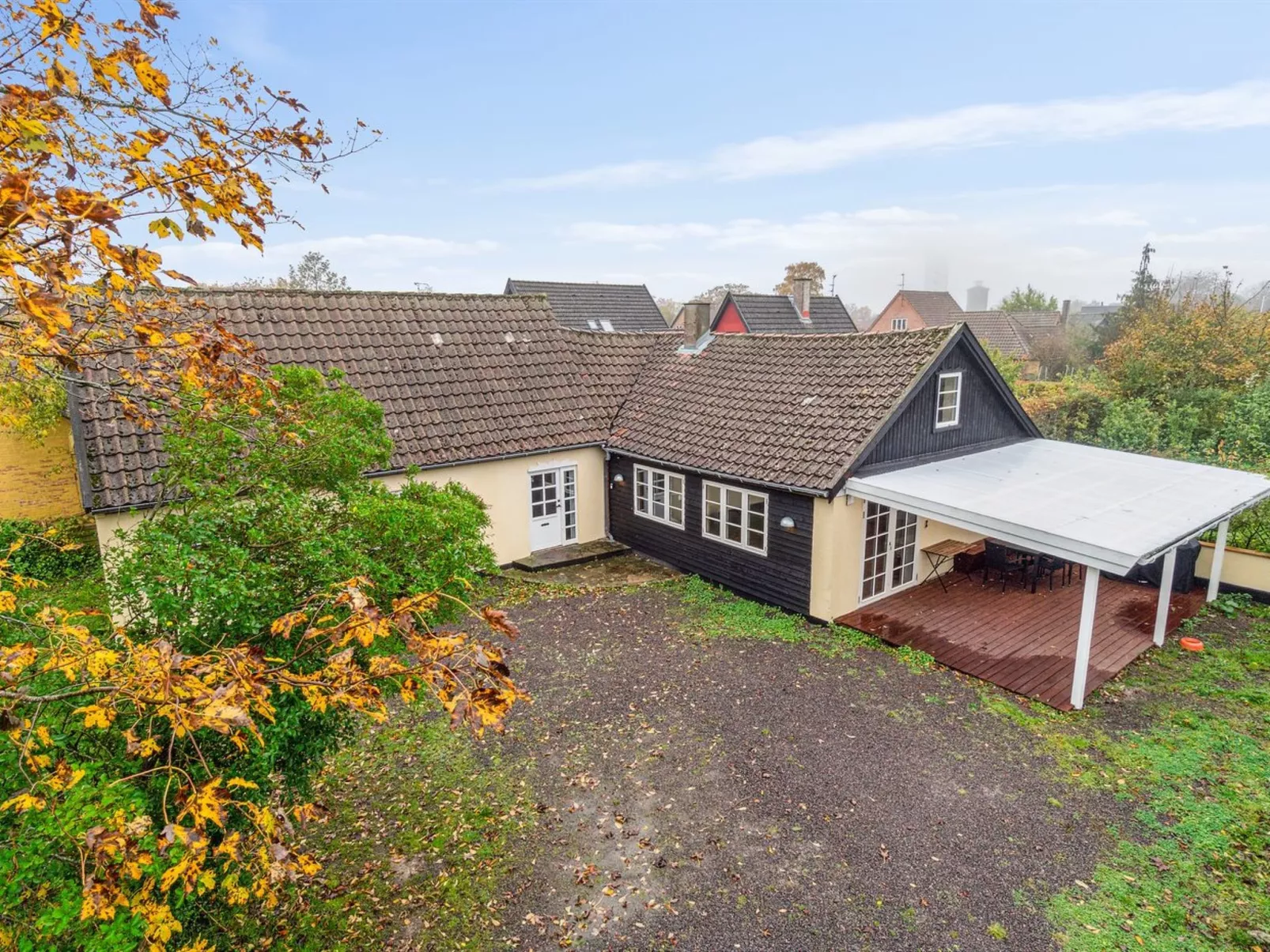 "Edele" - 3.8km from the sea-Outside