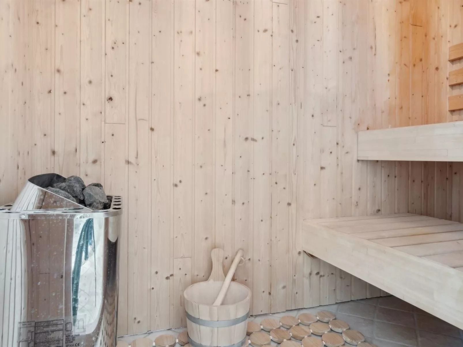 "Barth" - 950m from the sea-Inside