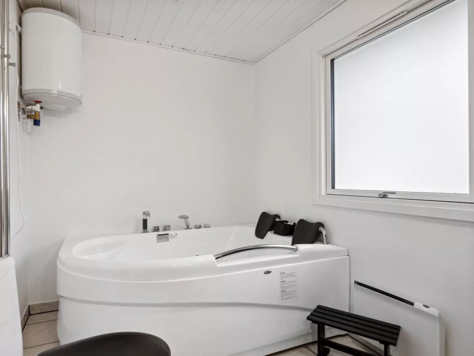 "Chris" -  from the sea-Dedans