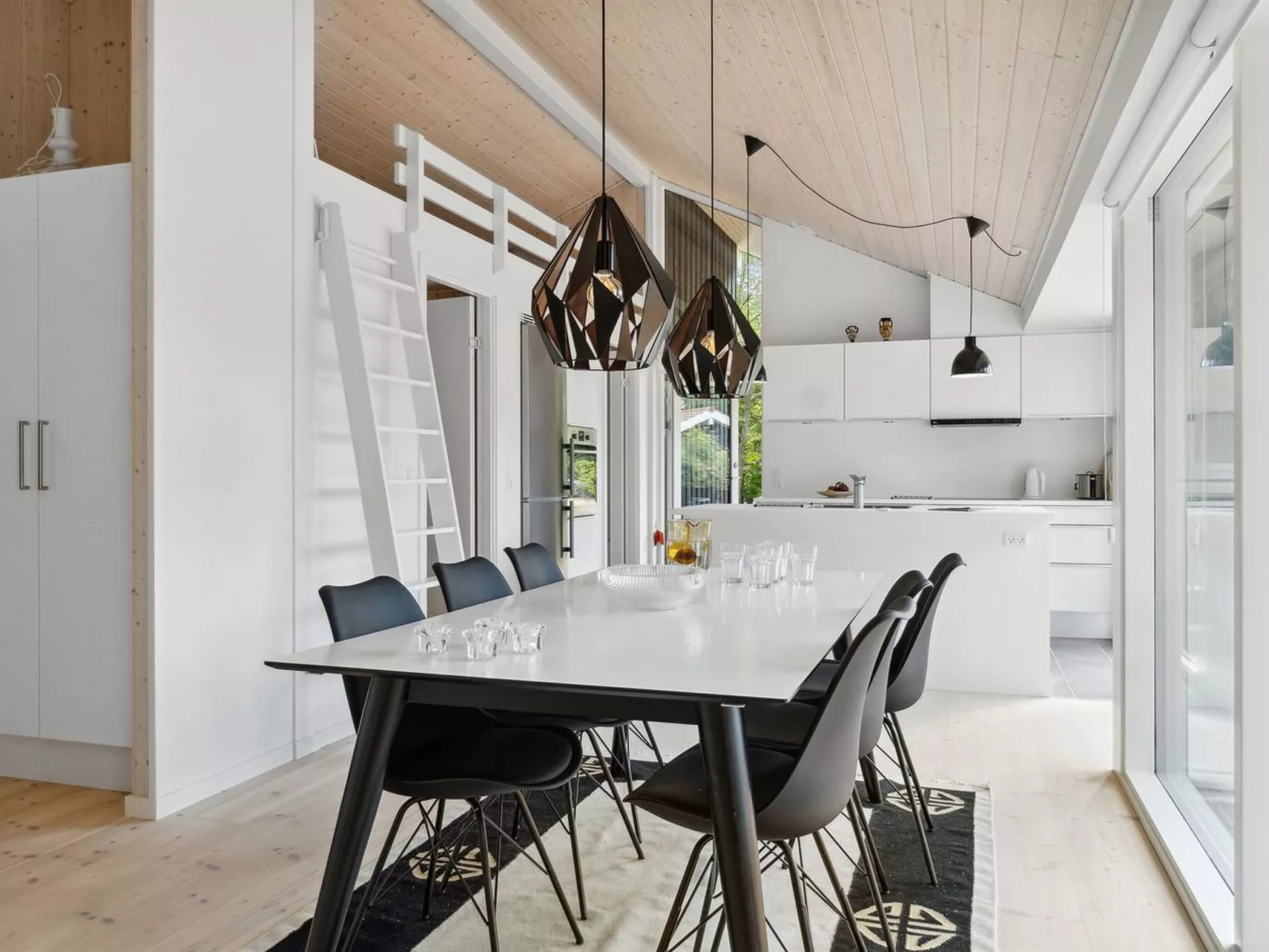 "Elin" - 200m from the sea-Inside