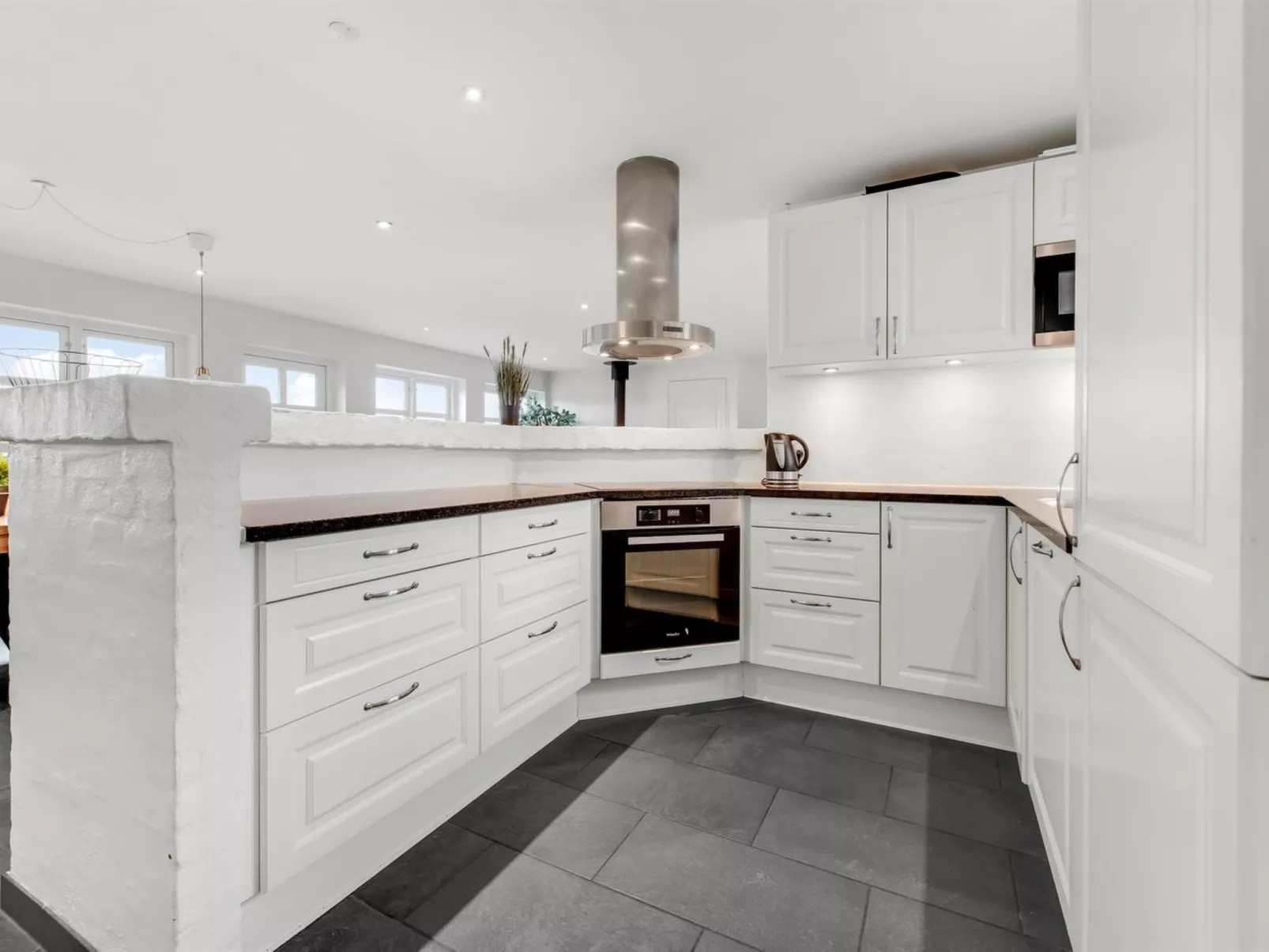 "Axeline" - 300m from the sea-Drinnen