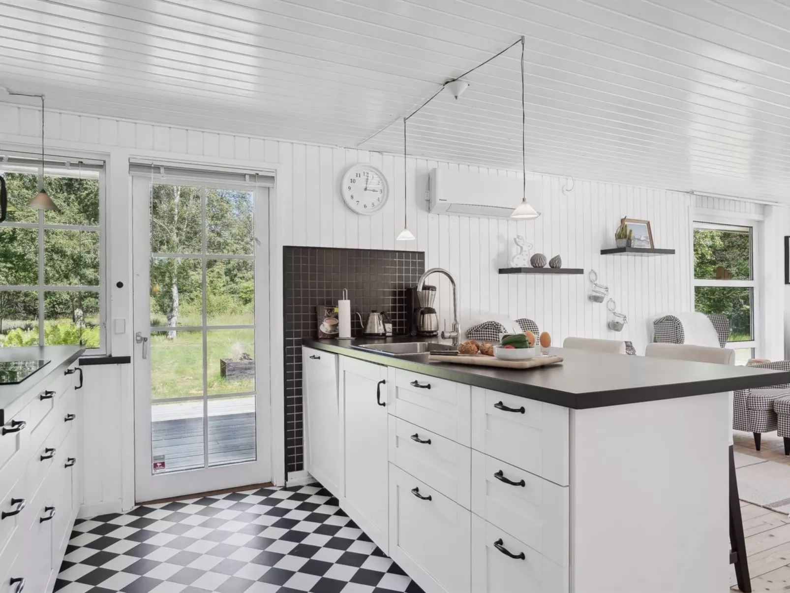 "Adser" - 600m from the sea-Dedans