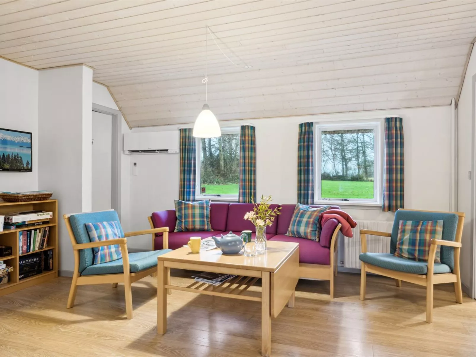 "Annli" - 800m to the fjord-Inside