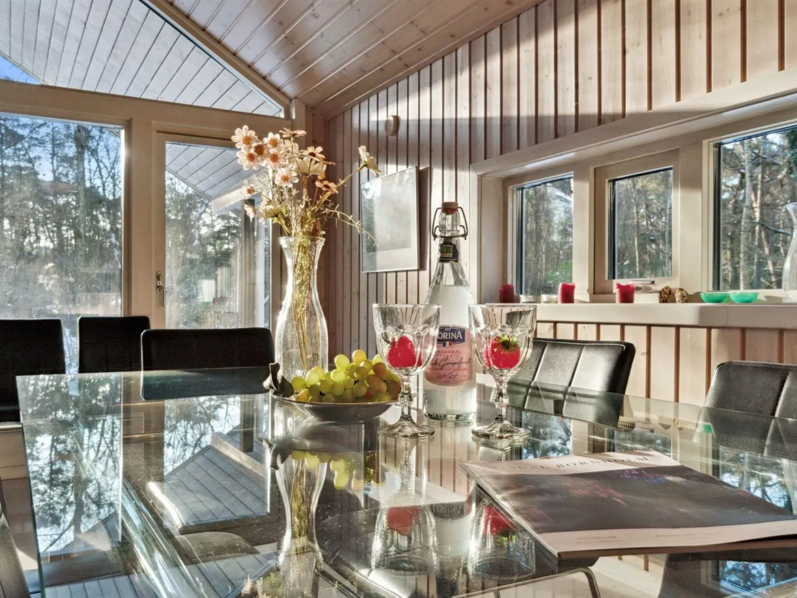 "Ellynor" - 600m from the sea-Inside