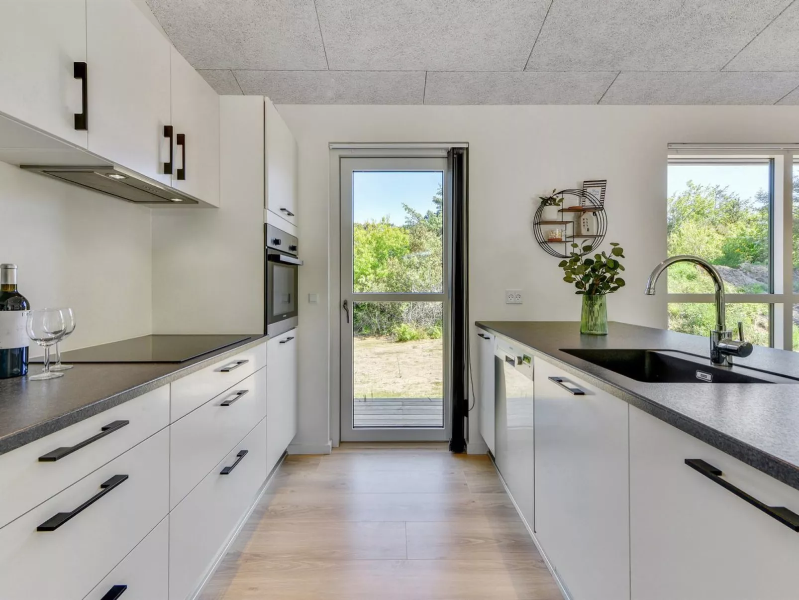 "Merve" - 800m to the fjord-Inside