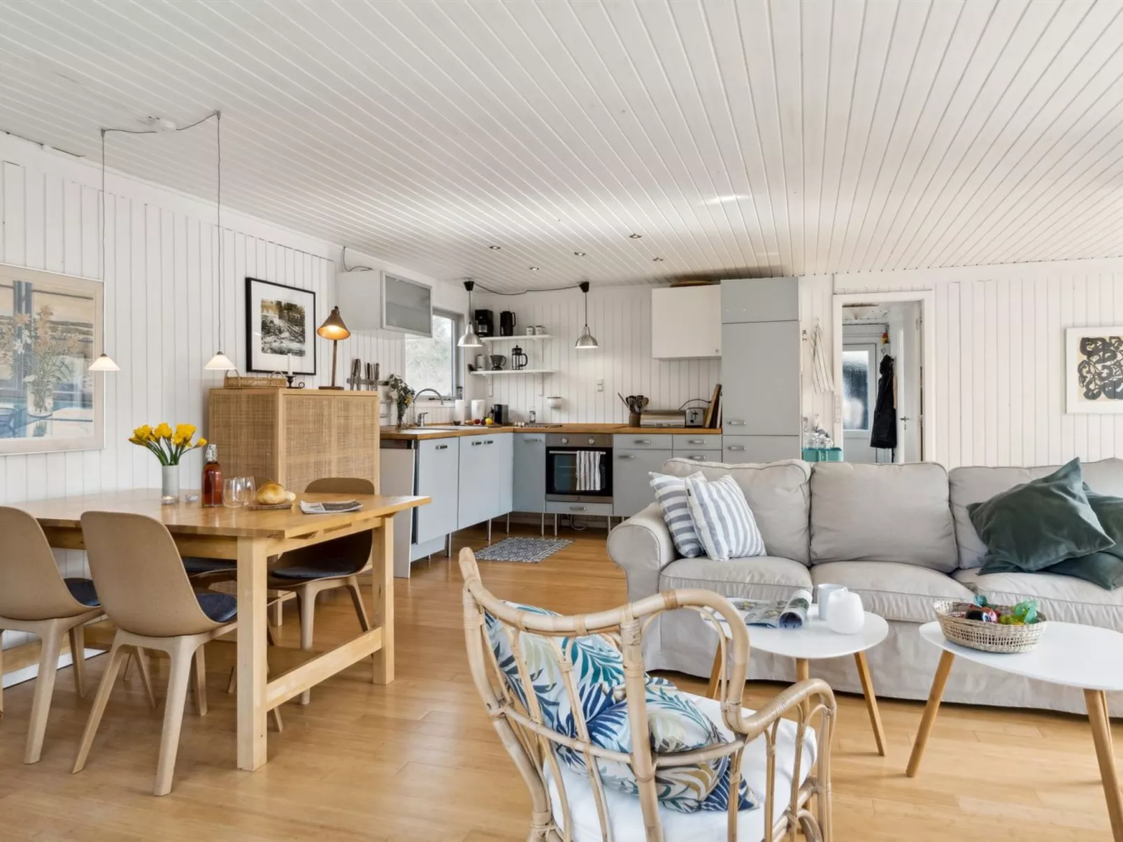 "Josef" - 1.4km from the sea-Dedans